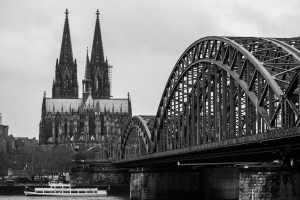 cologne-cathedral-614325_1920