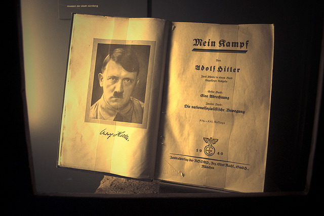 Vuelven a editar «Mi lucha» en Alemania 70 años tras muerte de Hitler