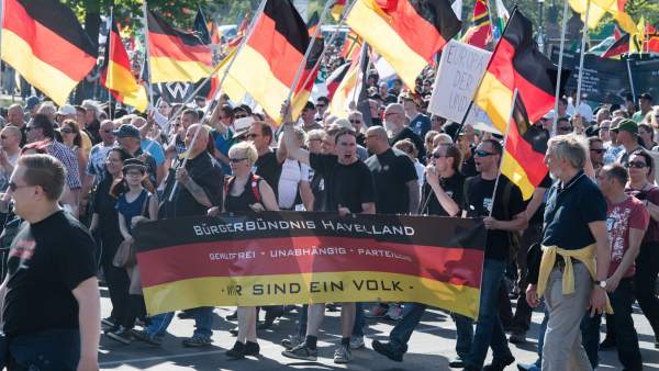 Prohíben grupo de extrema derecha en Alemania