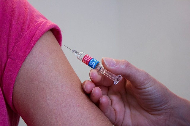 Aprueban en Alemania obligatoriedad de vacuna contra sarampión