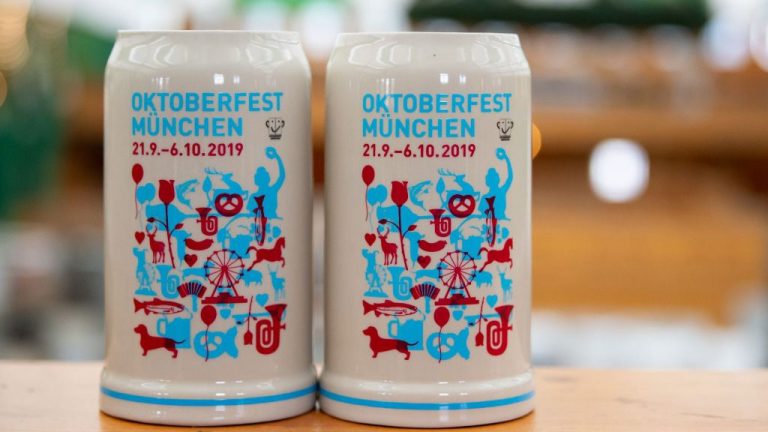Presentan jarra oficial de la Oktoberfest de Múnich 2019