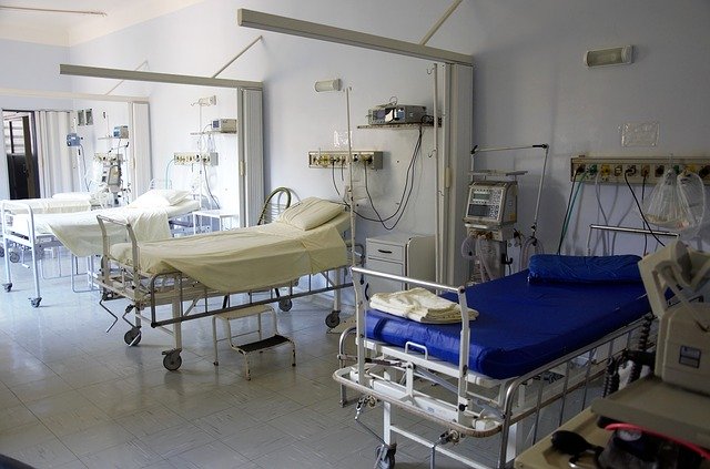 Casi la mitad de camas de cuidados intensivos está libre en Alemania