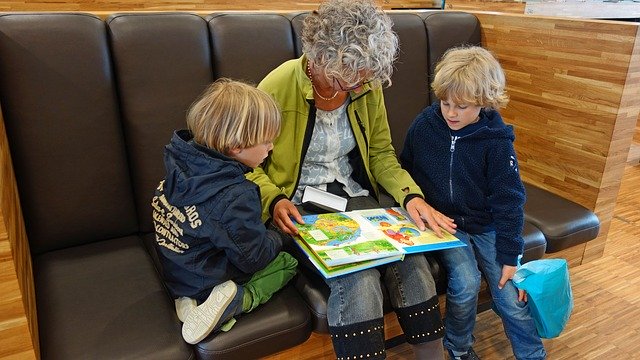Expertos alemanes opinan sobre contactos sociales y visitas a abuelos