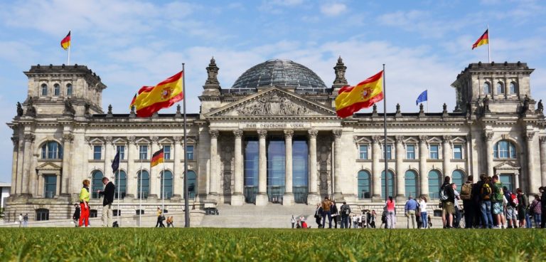 ¿Cuántos ciudadanos españoles viven en Alemania? La ciudadanía española en Alemania en números.