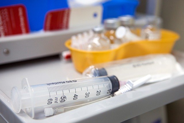 Biontech pretende comercializar vacuna contra coronavirus en octubre