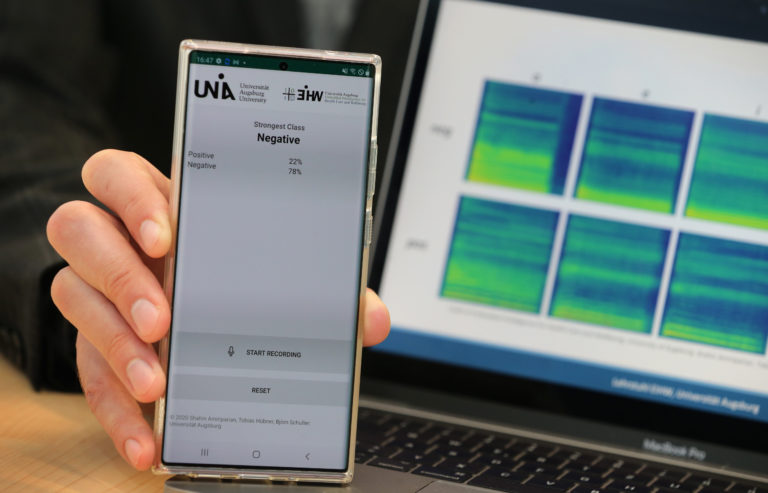 Alemanes desarrollan app para reconocer por voz infección de covid-19
