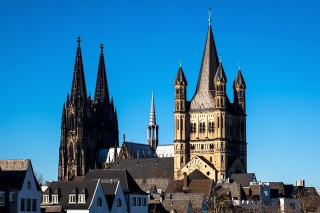 Catedral de Colonia vuelve a abrir sus puertas a los visitantes