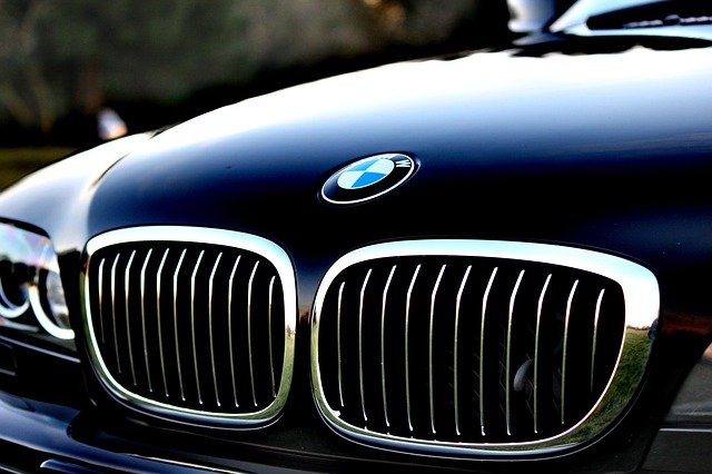 BMW aumenta un 42% su beneficio en tercer trimestre