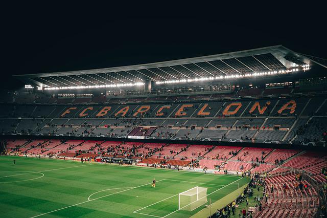 Informe: Barcelona ofrece 32 millones de euros por Lewandowski