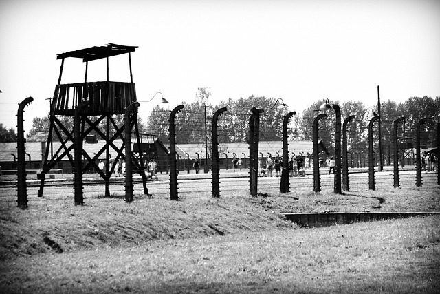 Exsecretaria de 97 años declarada culpable de asesinatos en campos de concentración nazis